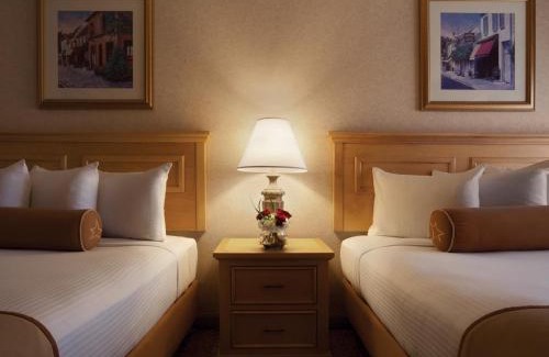 Las Vegas Strip Resort | Harrah's Las Vegas, A Caesars Destination