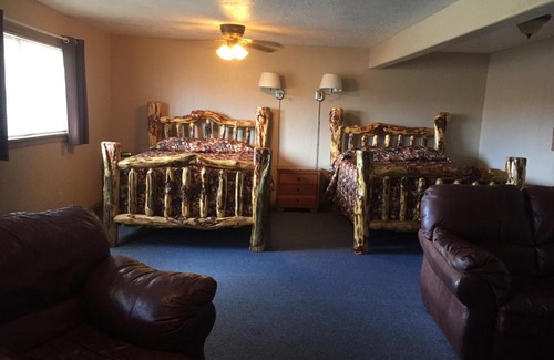 Duchesne Hotel | Harrison Inn
