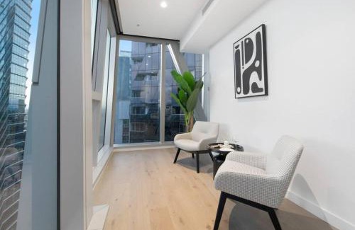 Melbourne Central Business District Apartment | Harry-WSP JawDropView 3B2B w Parking Near SkyBus