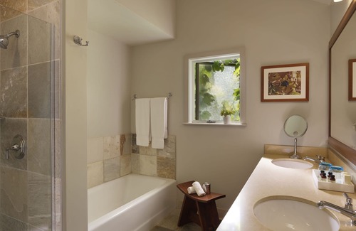 St. Helena Hotel | Harvest Inn