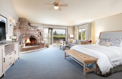 St. Helena Hotel | Harvest Inn