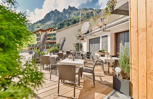 Stueben House | Haus Flexen rooms & apartments