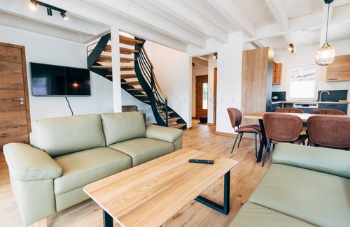 Niederberndorf House | Haus im Glück - Links