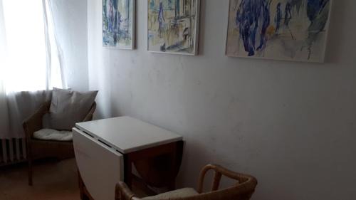 Rhein-Erft-Kreis District House | Haus im grünen - Hürth