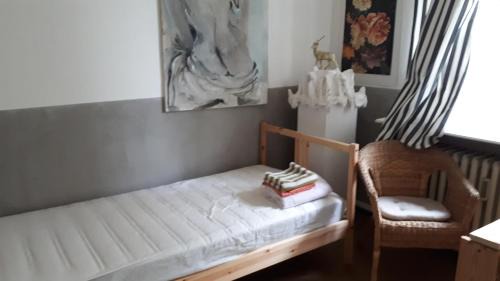 Rhein-Erft-Kreis District House | Haus im grünen - Hürth