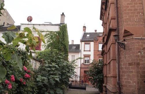 Neustadt an der Weinstrasse Apartment | Haus Mittendrin