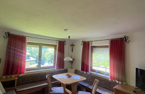 Finkenberg Ski Chalet | Haus Sepp Finkenberg