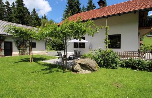 Gnesau House | Haus zum Hirschen