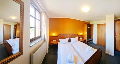 Altfeld Hotel | Haus zur Waldbrücke