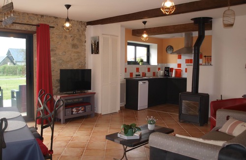 Artiguemy Cottage | HAUTES PYRENEES INDEPENDANT GITE COCOONING 4 P TOUT CONFORT ARTIGUEMY 65130