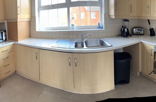Glyndon Apartment | Havana 2 bed Apartment in london