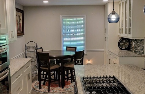 Tyrone House | Have fun with the whole family at this stylish place.