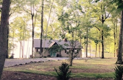 Cook Springs Cottage | Have Mo’Fun on Logan Martin Lake- Recharge/Swim/Fish & play—2bd/2ba Cottage