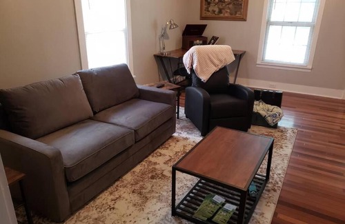New Harmony House | Haven In Harmony. Entire 840SQFT Cottage. Sleeps 4