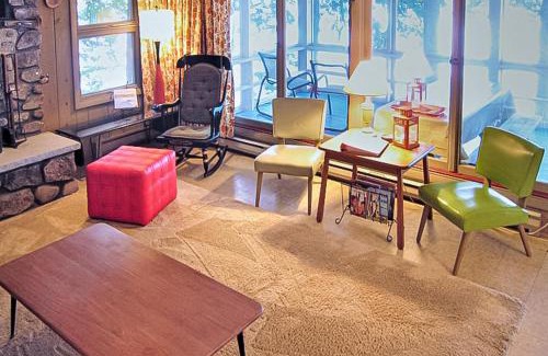 Meredith House | Haven on Spindle Point