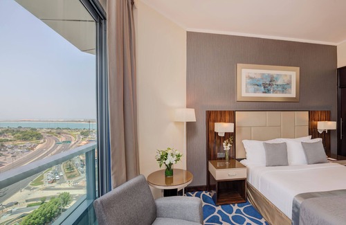 Al Zahiyah Hotel | Hawthorn Suites by Wyndham Abu Dhabi City Centre