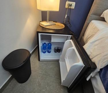 Kerem HaTeimanim Apartment | Hayarkon Superior TLV Beach 7B