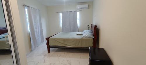 Los Maestros Apartment | HEA Stays II