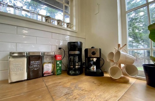 Eastsound House | HEART OF EASTSOUND - ENTIRE HOME, IN TOWN