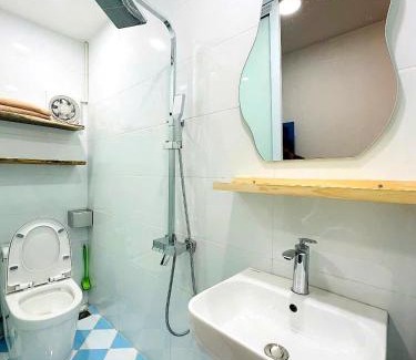 Hang Trong House | Heart of Hoan Kiem-RARE 5BR Private house unique design travel hub 13pax