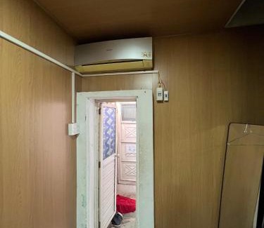 Hang Buom Apartment | Heart of Old Quarter CHEAP1- Share wc