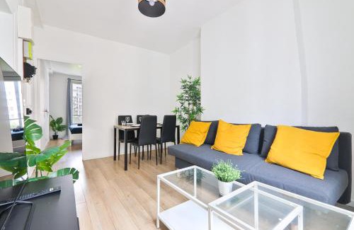 Quartier de Javel Apartment | Heart of Paris-1BR-6P-Tour Eiffel-Free Netflix