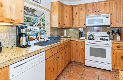 Truckee House | Heart of Truckee by Tahoe Mountain Properties