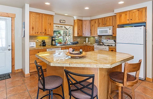 Truckee House | Heart of Truckee by Tahoe Mountain Properties