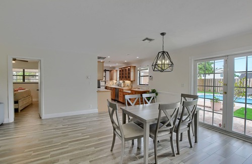 Lake Worth House | Heated Pool Home 3.6 Miles from Beach