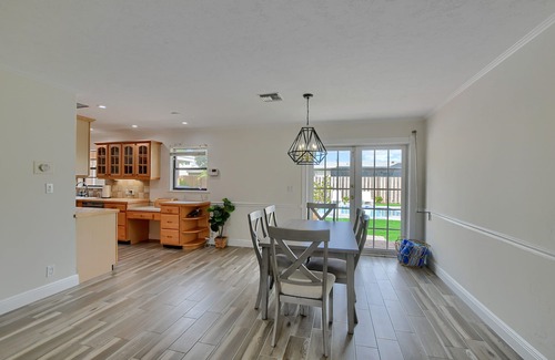 Lake Worth House | Heated Pool Home 3.6 Miles from Beach