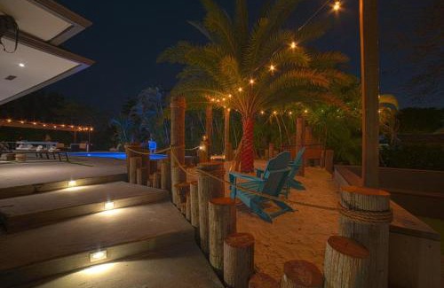 Cutler Bay House | Heated pool in a Precious House close to Zoo Parks and Arts