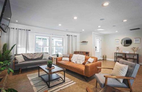 Seffner Community Alliance House | Heated Pool in Private House w/Fire Pit