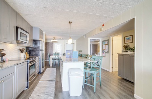 Midtown Ocean City Apartment | Heated Pool + Views: Beachfront Ocean City Gem