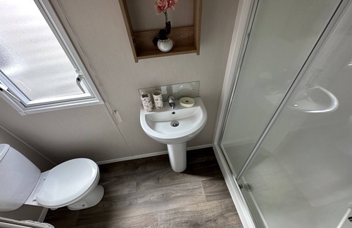 Chichester Cabin | Heaven Home