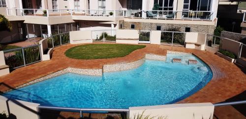 Pollok Beach Apartment | Heaven on the beach @ Summerseas