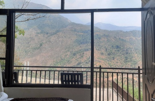 Dharamshala Bed & Breakfast | Heaven's ViewB&B