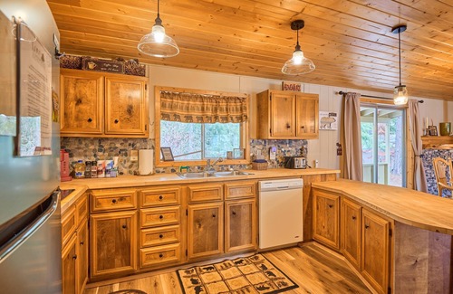 Leavenworth House | Heavenly Lake Haven -A Relaxing Home Away from Home