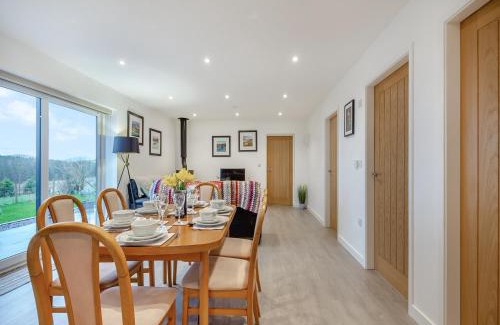 Llanllyfni House | Hedd Wen