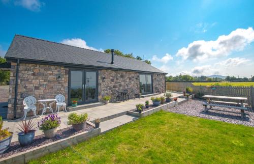 Llanllyfni House | Hedd Wen