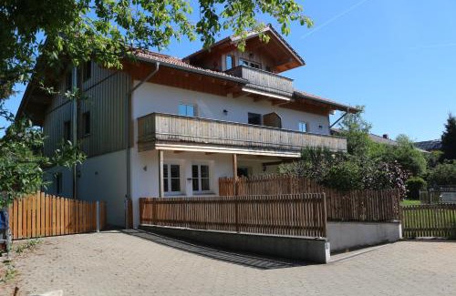 Linden Apartment | Heidis Ferienwohnung