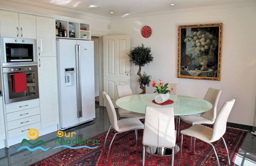 Santa Luzia Villa | Height of luxury, large indoor pool |Villa Luzia