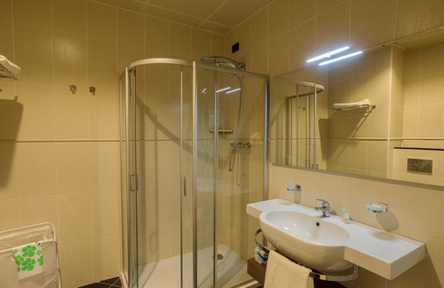 Port Harcourt Hotel | Heliconia Park - Port Harcourt Hotel