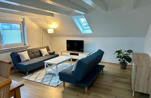 Luenen Apartment | Helle 2-Zimmer Ferienwohnung mit 4 Betten, Nähe Innenstadt in ruhiger Lage