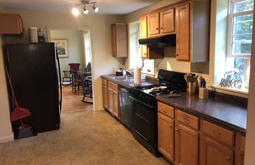 Harrisville House | Hemlock House at Aldworth Manor