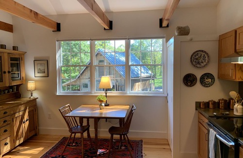 Post Mills Apartment | Hemlock Knowle Farm - Lovely Private 1 Bedroom Apartment on Secluded Horse Farm