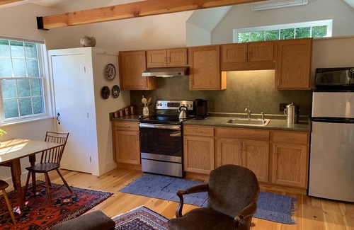 Post Mills Apartment | Hemlock Knowle Farm - Lovely Private 1 Bedroom Apartment on Secluded Horse Farm