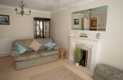 Corfe Mullen House | Henbury Hide