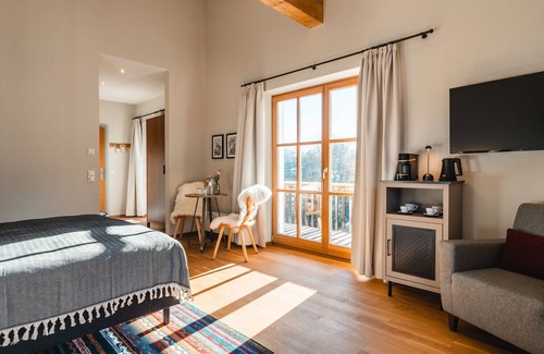 Kitzbuehel Hotel | HENRI Country House Kitzbühel
