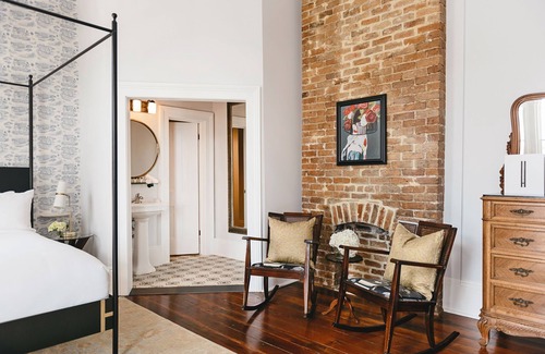 Lower Garden District Hotel | Henry Howard Hotel