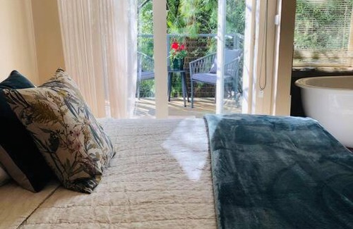 Hepburn Springs Apartment | Hepburn hideaway studio